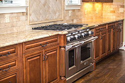 granite kitchen stove bumpout - Ohio Granite Quartz Countertops Ohio